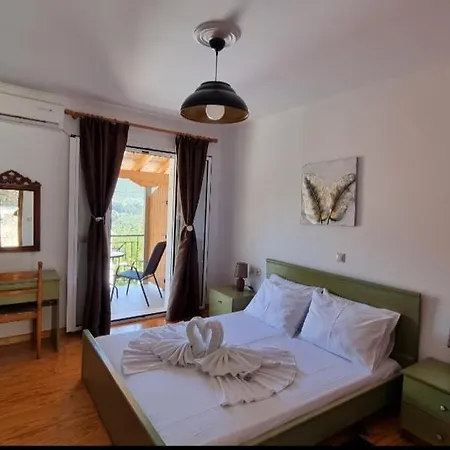 Sandra Apartment *